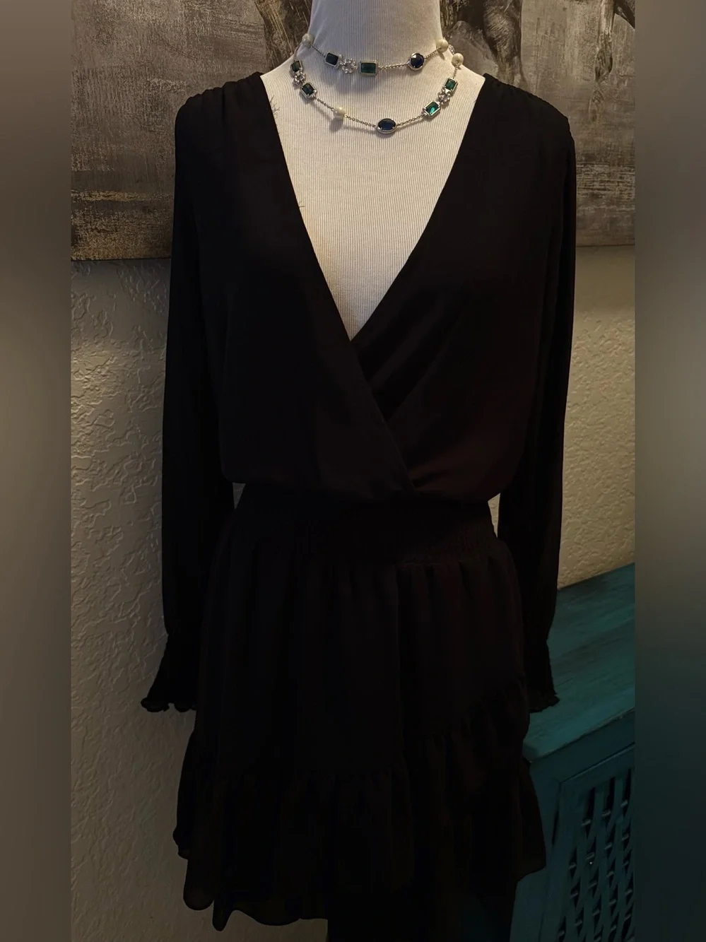 Michael Kors Black Long-Sleeve V-Neck Tiered Dress